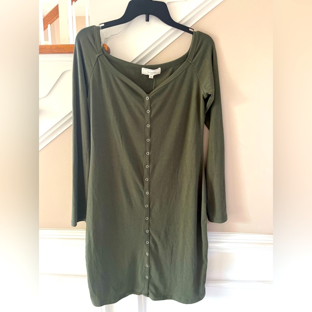 Green Ribbed Dress - Picture 1 of 5